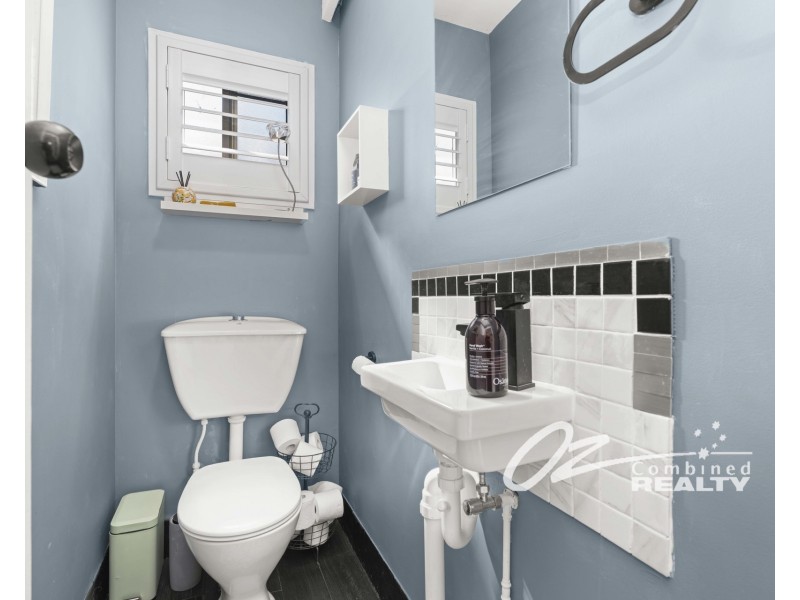 21 Walmer Avenue, Sanctuary Point NSW 2540