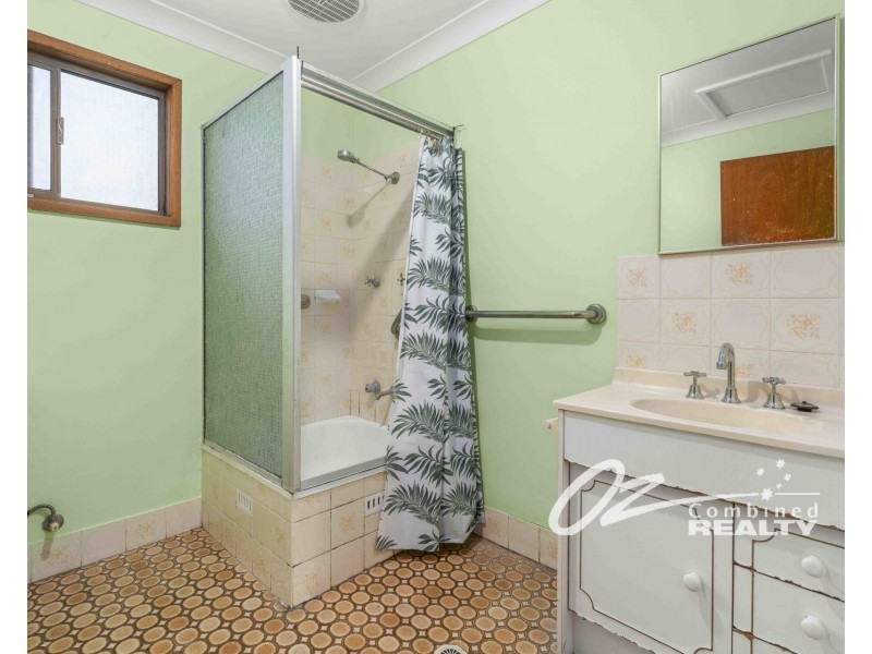 175 Sanctuary Point Road, Sanctuary Point NSW 2540