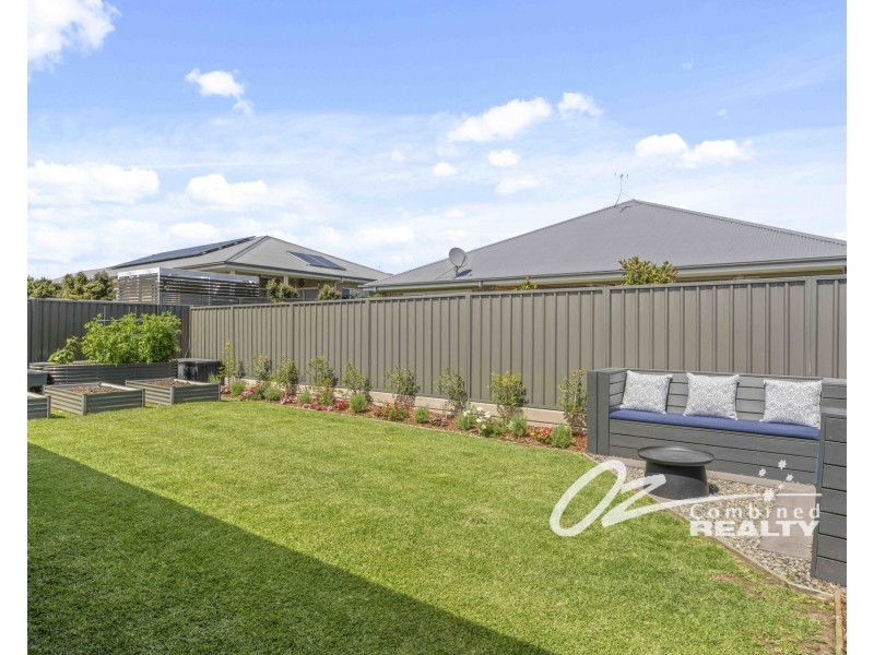 3 Blue Water Lane, Vincentia NSW 2540