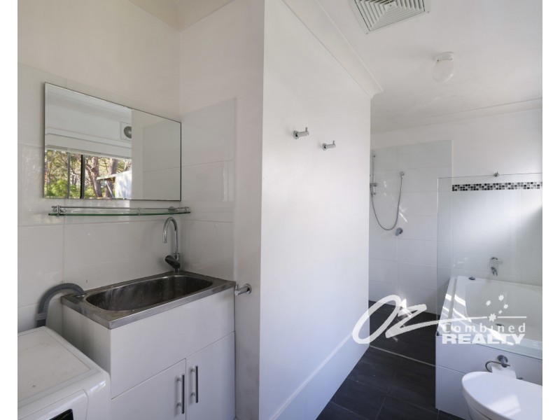 20 Coulon Street, Woollamia NSW 2540