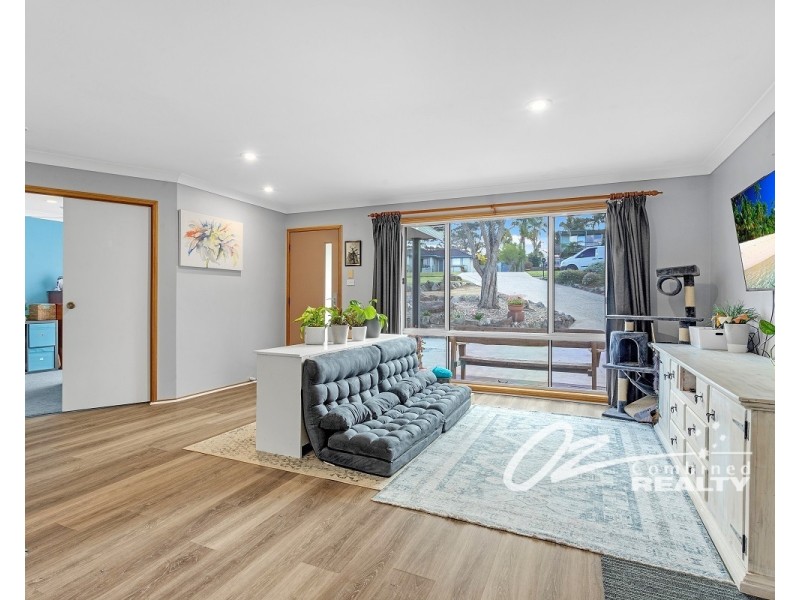 24 Panorama Road, St Georges Basin NSW 2540