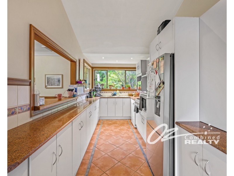 1 Tasman Road, St Georges Basin NSW 2540