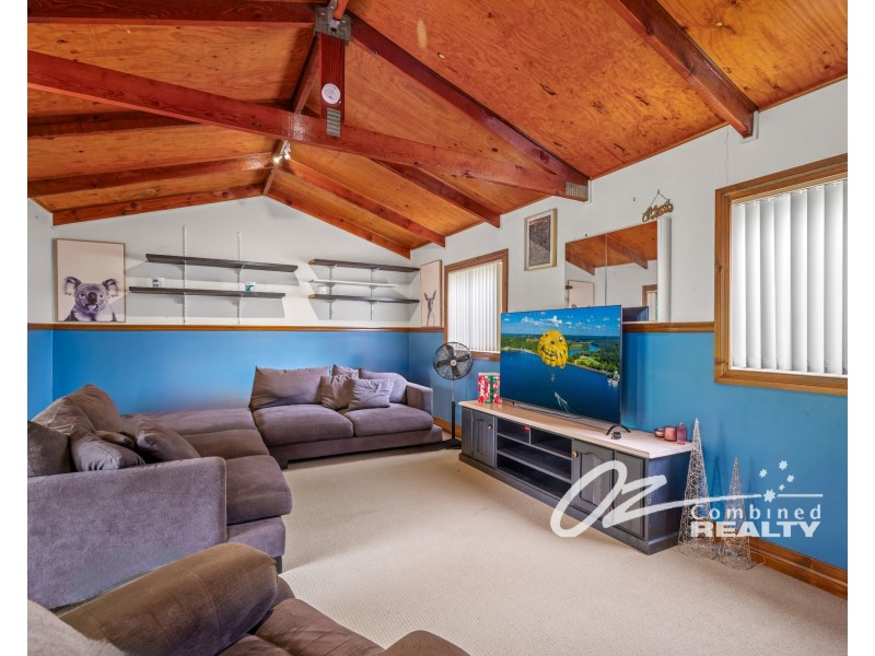 1 Tasman Road, St Georges Basin NSW 2540