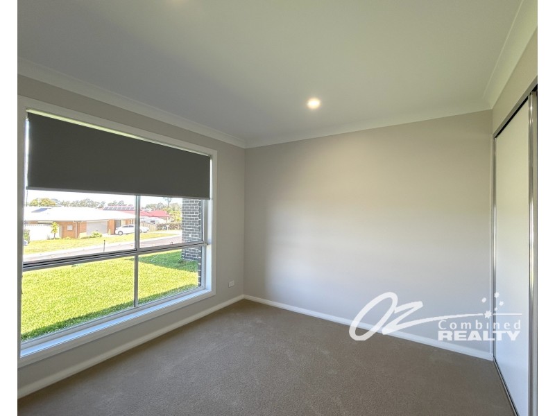 11 Yallara Crescent, Sanctuary Point NSW 2540