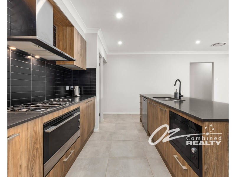 27 Tahnee Street, Sanctuary Point NSW 2540
