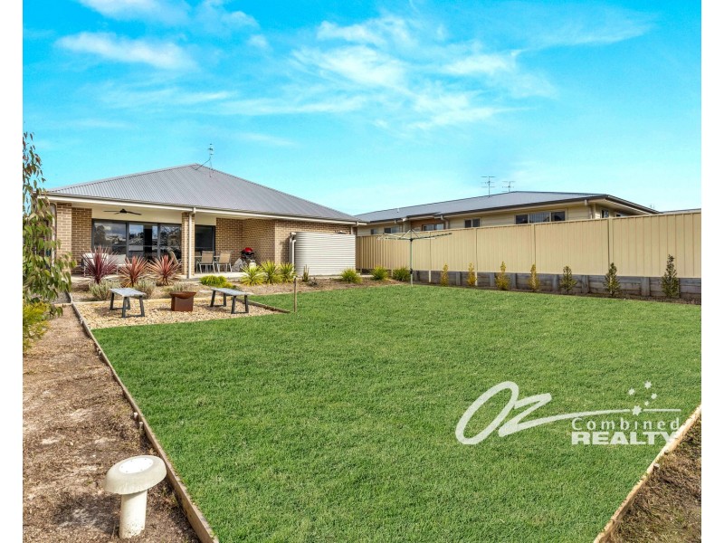 27 Tahnee Street, Sanctuary Point NSW 2540