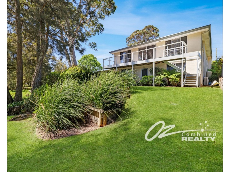 21 Lachlan Crescent, St Georges Basin NSW 2540