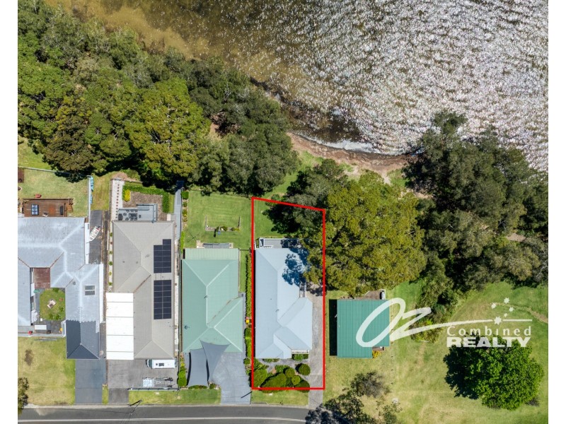 21 Lachlan Crescent, St Georges Basin NSW 2540