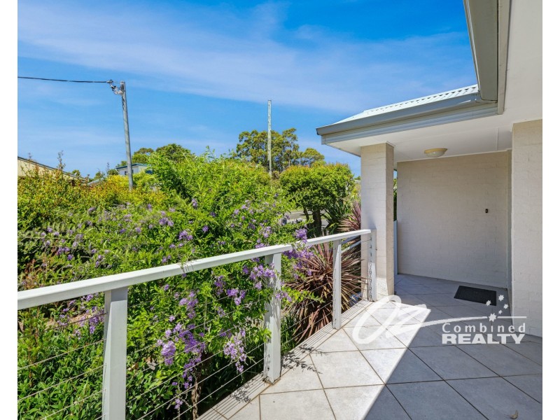 21 Lachlan Crescent, St Georges Basin NSW 2540