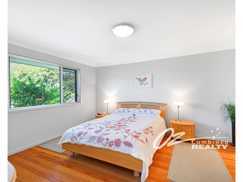 21 Lachlan Crescent, St Georges Basin NSW 2540
