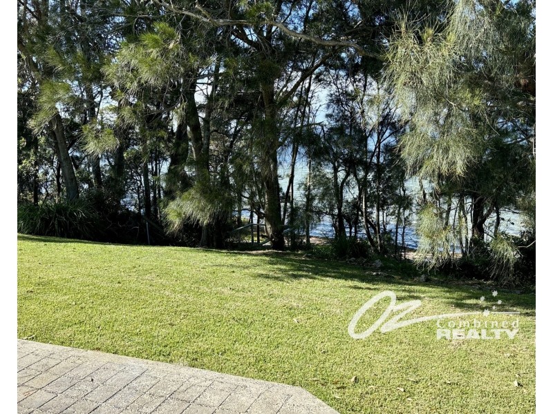 64 Greville Avenue, Sanctuary Point NSW 2540