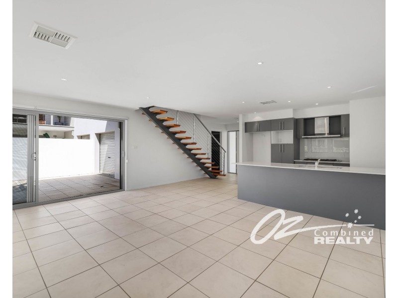 2/80 Currambene Street, Huskisson NSW 2540