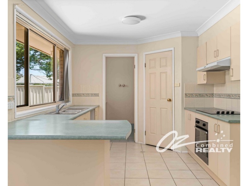 .6 First Avenue, Erowal Bay NSW 2540