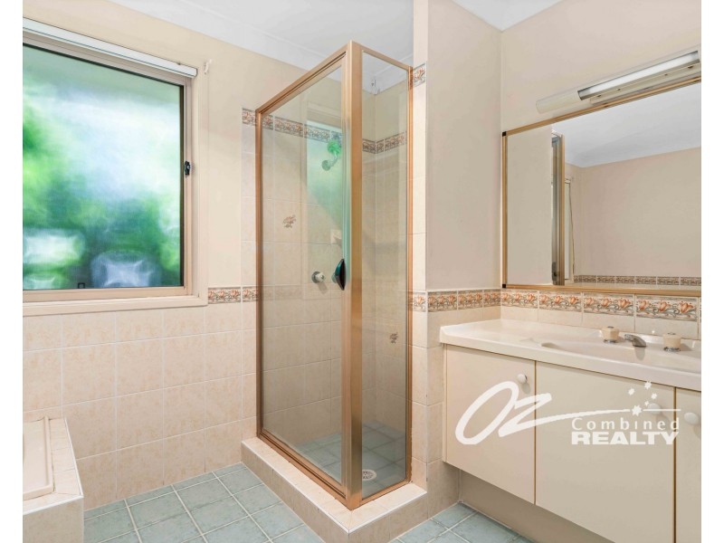 .6 First Avenue, Erowal Bay NSW 2540