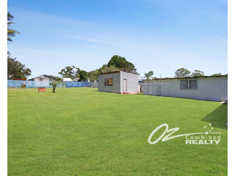 42 Currambene Street, Huskisson NSW 2540