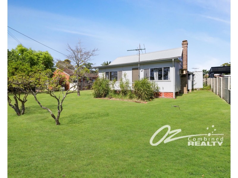 42 Currambene Street, Huskisson NSW 2540