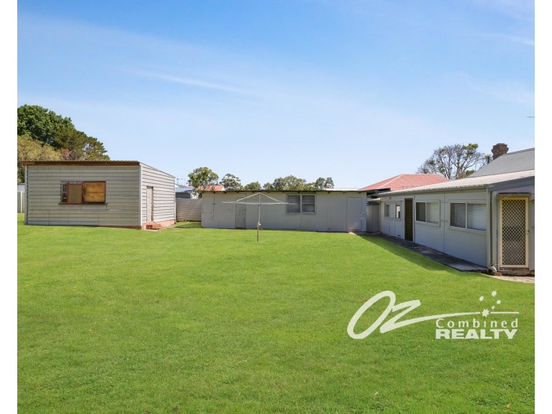 42 Currambene Street, Huskisson NSW 2540