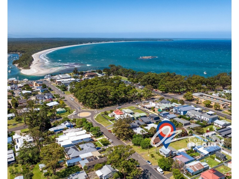 42 Currambene Street, Huskisson NSW 2540
