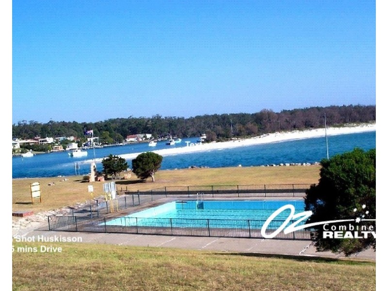 20B Woollamia Road, Falls Creek NSW 2540