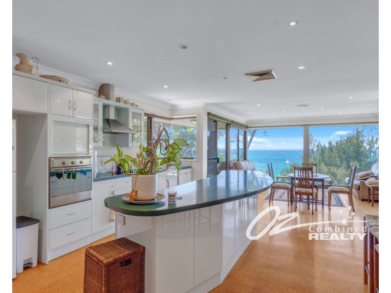 228 Elizabeth Drive, Vincentia NSW 2540