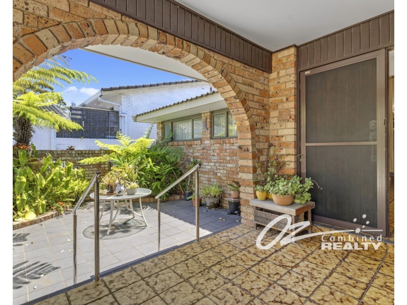 228 Elizabeth Drive, Vincentia NSW 2540