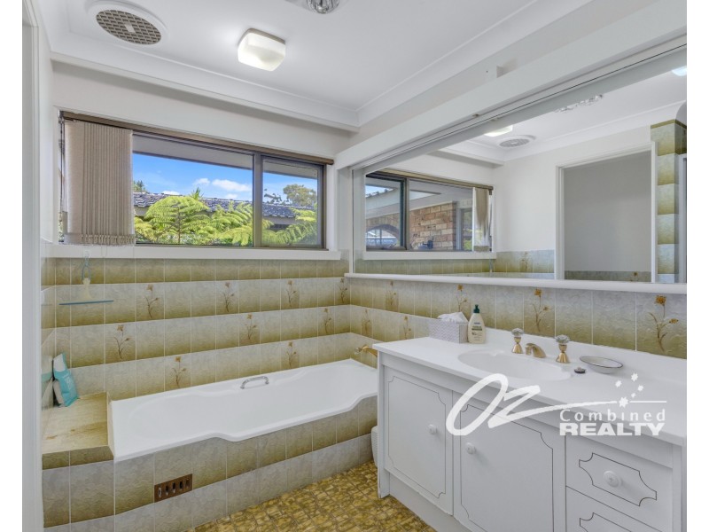 228 Elizabeth Drive, Vincentia NSW 2540
