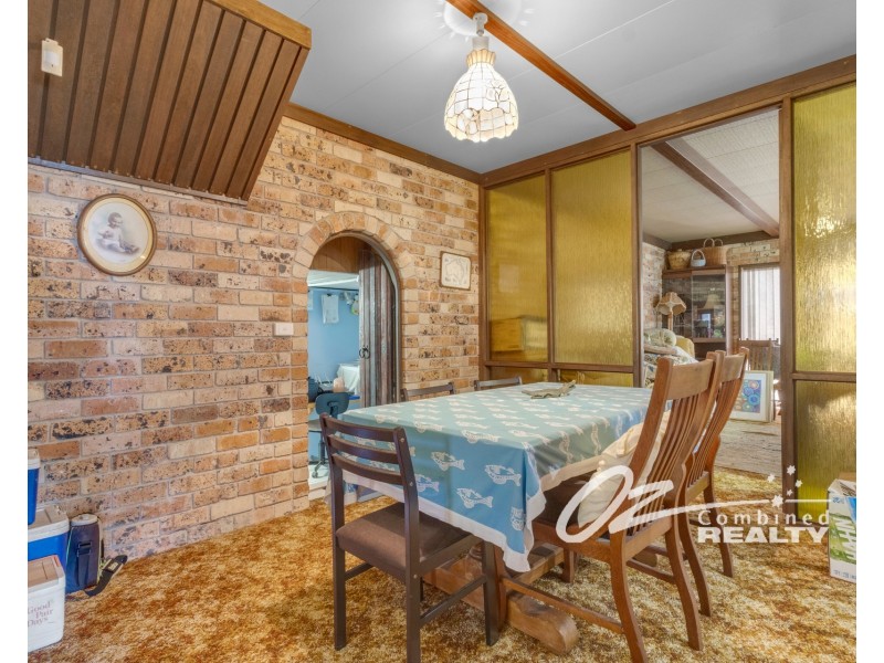 228 Elizabeth Drive, Vincentia NSW 2540