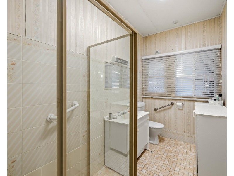 298 Elizabeth Drive, Vincentia NSW 2540