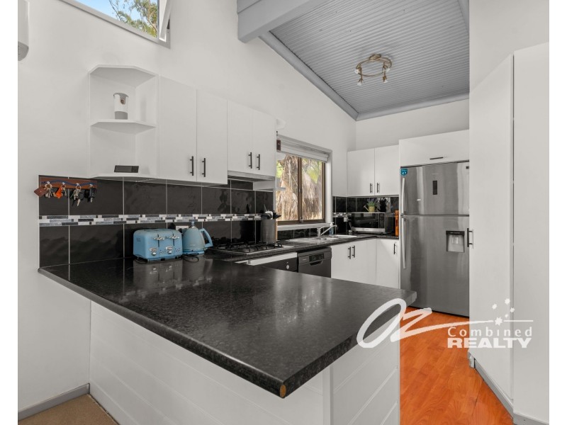 21 Carmel Drive, Sanctuary Point NSW 2540