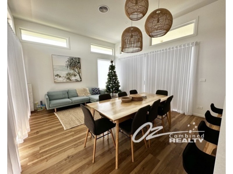 10 Bluewater Lane, Vincentia NSW 2540