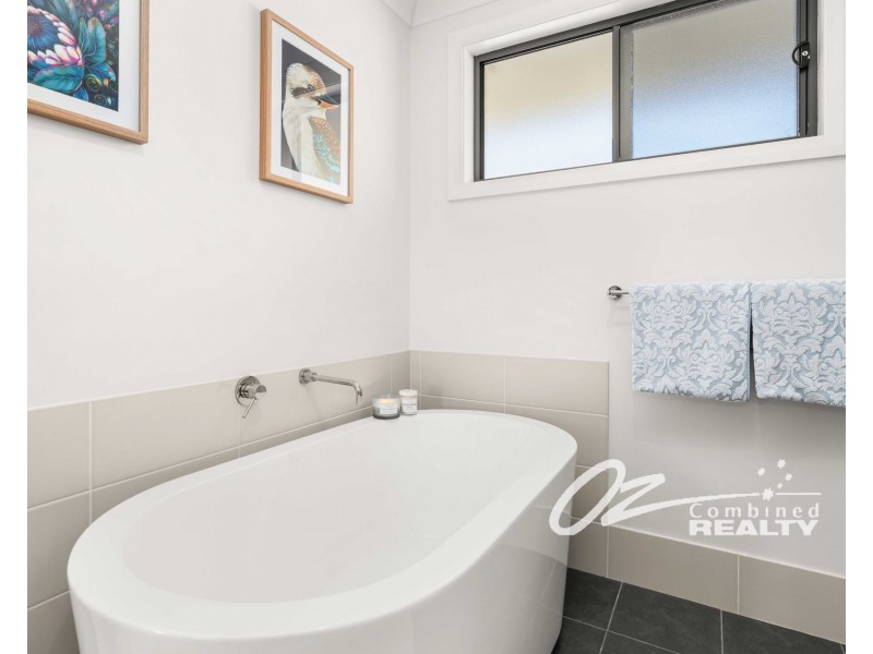 2 Cessna Avenue, Sanctuary Point NSW 2540