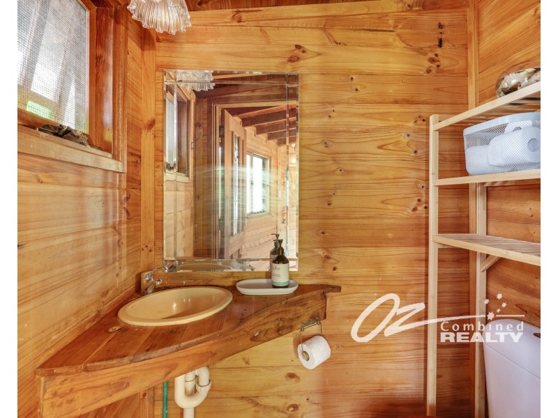 43 Tasman Road, St Georges Basin NSW 2540