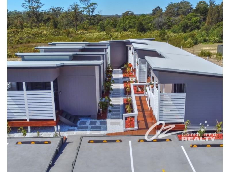 1-8/158 Larmer Avenue, Sanctuary Point NSW 2540