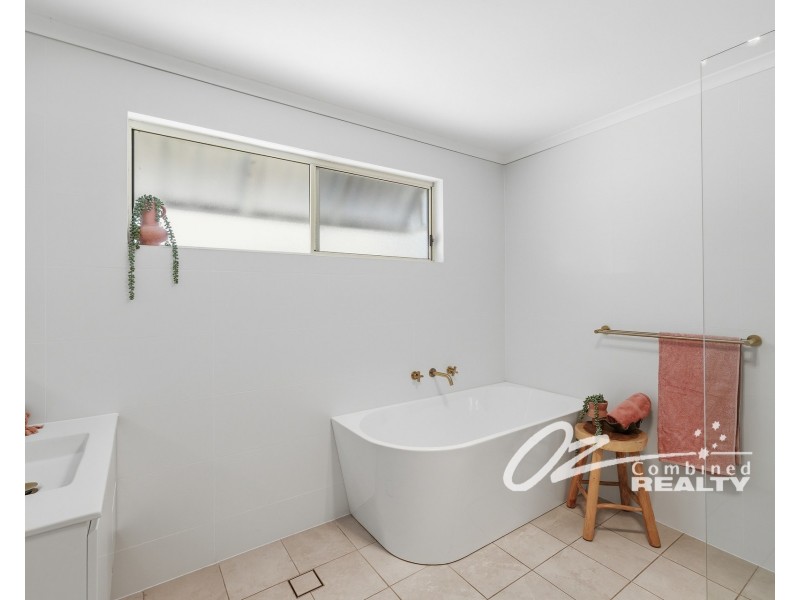 20 Mountain Street, Sanctuary Point NSW 2540