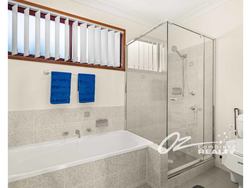 16 Warrego Drive, Sanctuary Point NSW 2540