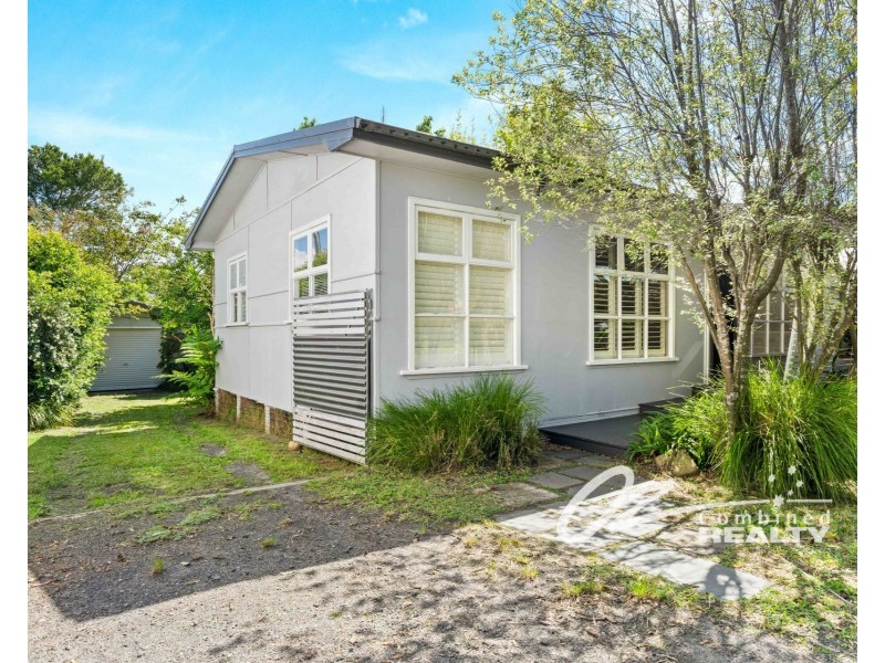 7 Flora Street, Sanctuary Point NSW 2540