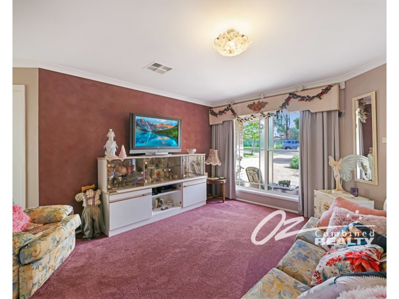 4 Elanora Parade, Basin View NSW 2540