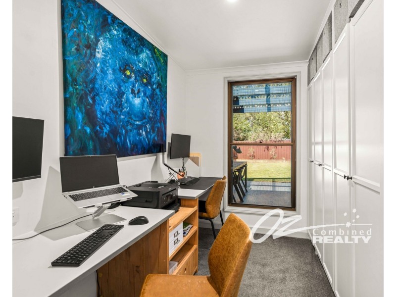 70 Waratah Crescent, Sanctuary Point NSW 2540