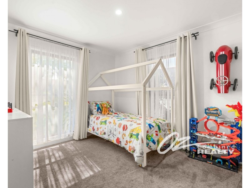 70 Waratah Crescent, Sanctuary Point NSW 2540