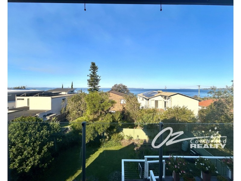 12 Elizabeth Drive, Vincentia NSW 2540