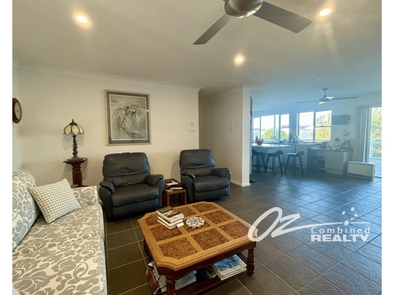 12 Elizabeth Drive, Vincentia NSW 2540