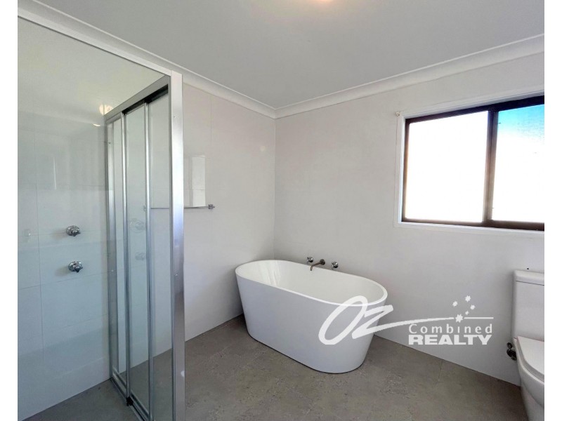 35 Cessna Avenue, Sanctuary Point NSW 2540