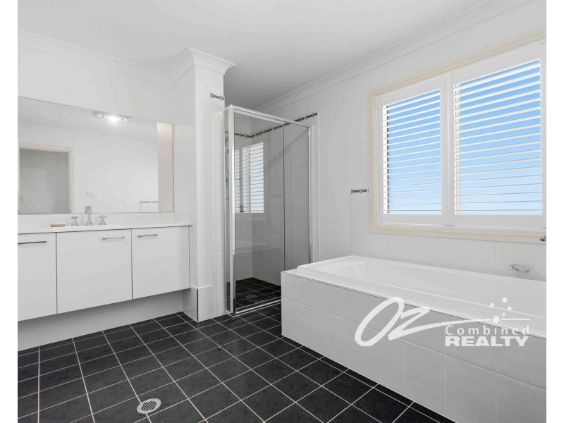 155 Basin View Parade, Basin View NSW 2540