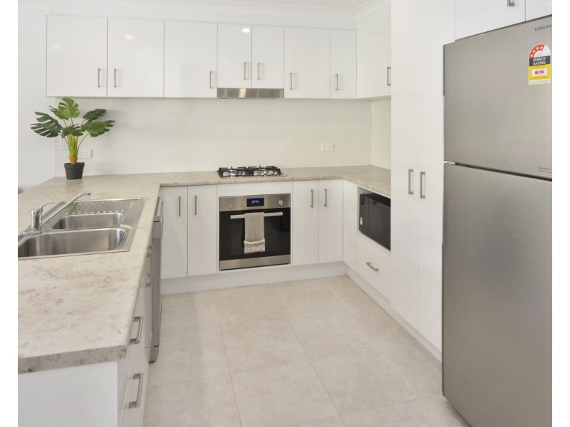 b/13 Kestrel Avenue, Sanctuary Point NSW 2540