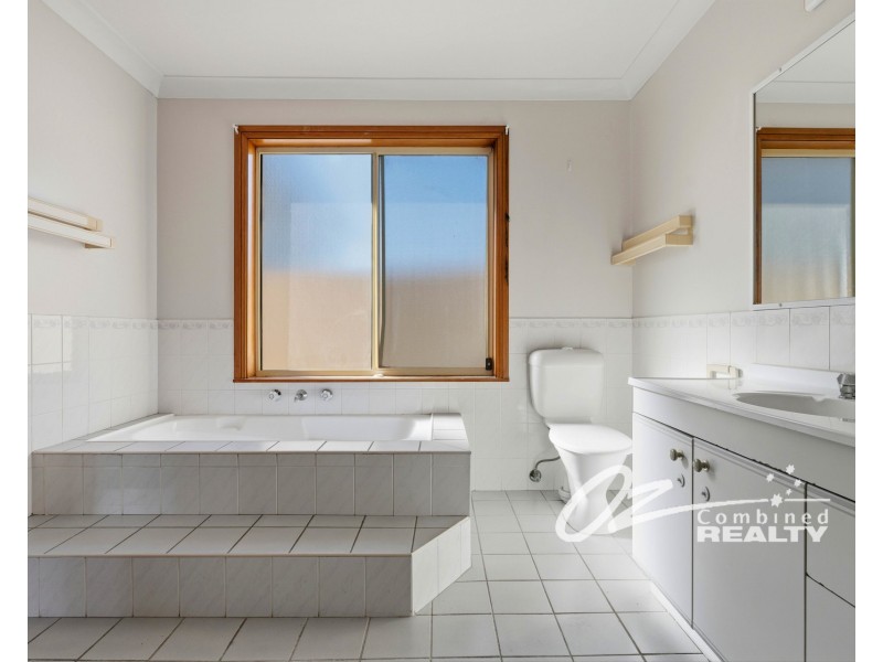 162 The Park Drive, Sanctuary Point NSW 2540