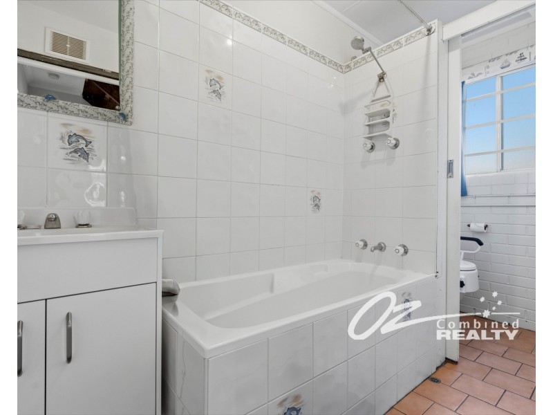 19 Cessna Avenue, Sanctuary Point NSW 2540