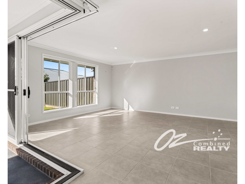 7 Sand Drift Way, Vincentia NSW 2540