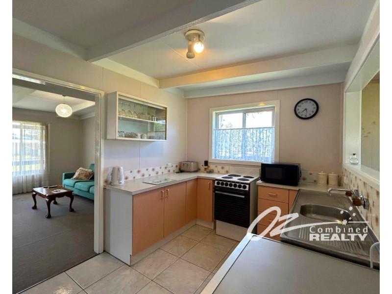 102 Paradise Beach Road, Sanctuary Point NSW 2540