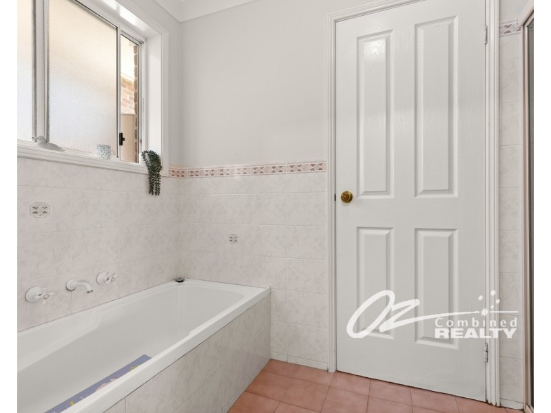 23 Kirkham Way, Sanctuary Point NSW 2540