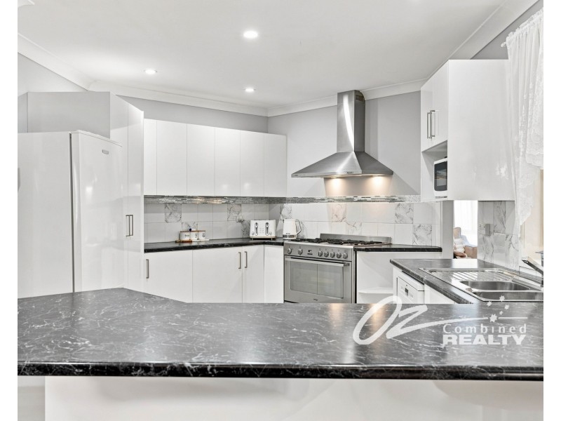 33 Forrester Court, Sanctuary Point NSW 2540